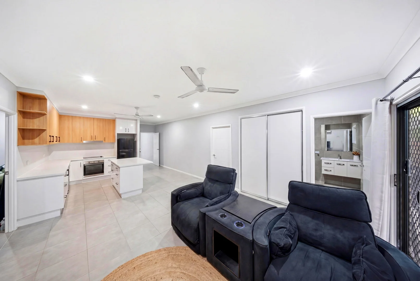 Additional image 4 of 2/5A Hugh Street, West End QLD 4810