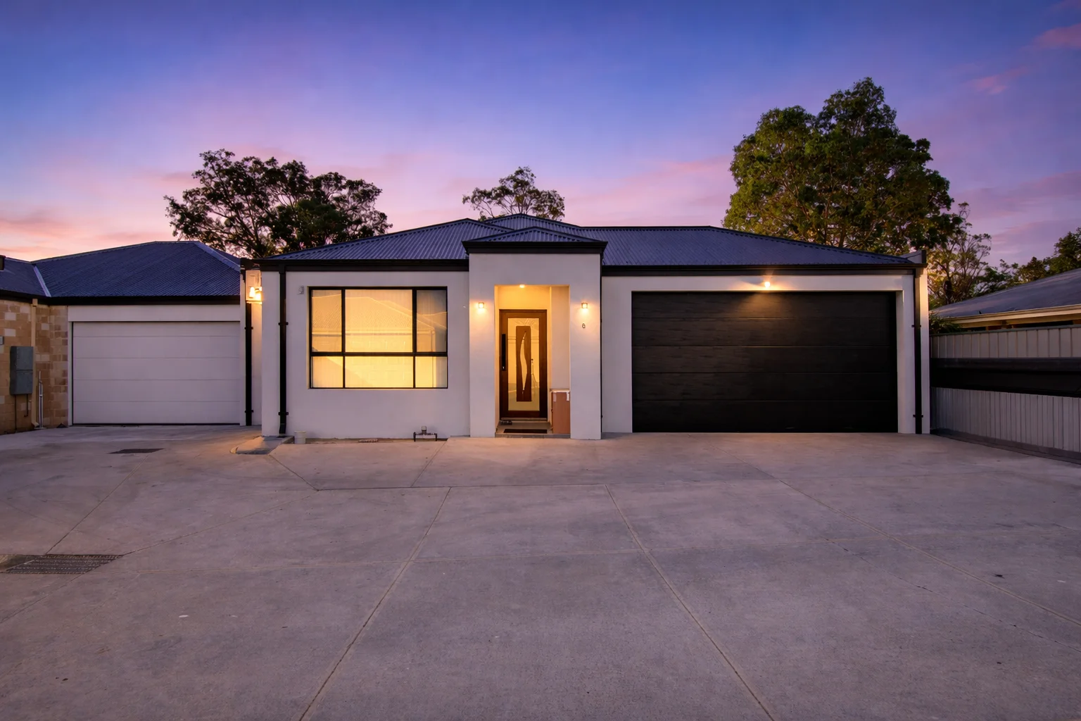 8/11 Weston Street, Maddington WA 6109