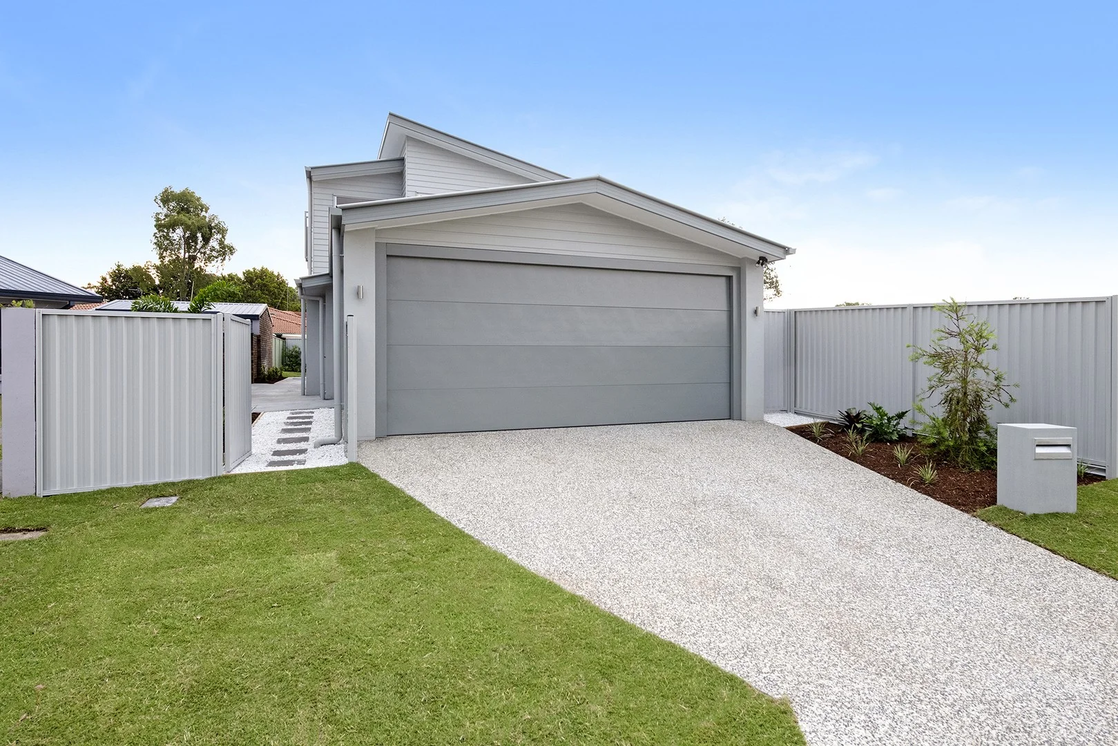 Coombabah QLD 4216
