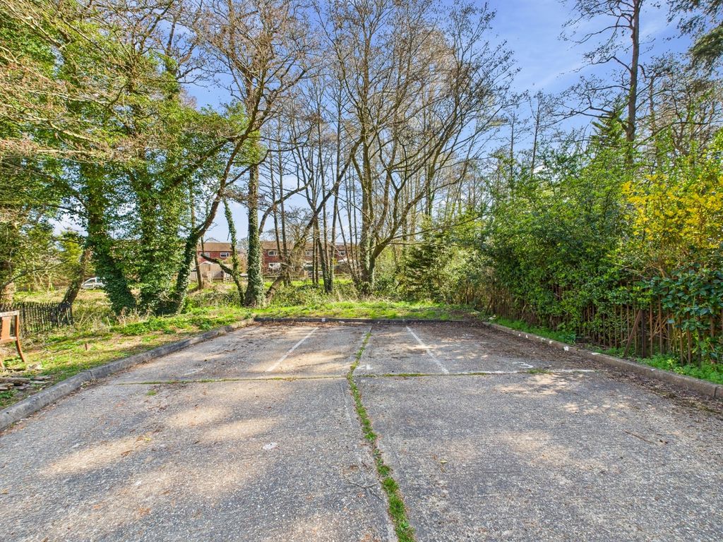 Additional image 10 of 2 bed flat for saleHollybrook Court Chalet Hill, Bordon, Hampshire GU35