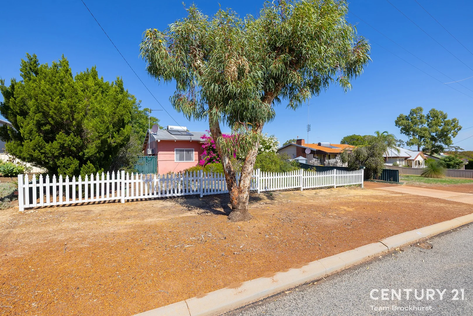 14 Camm Street, Corrigin WA 6375
