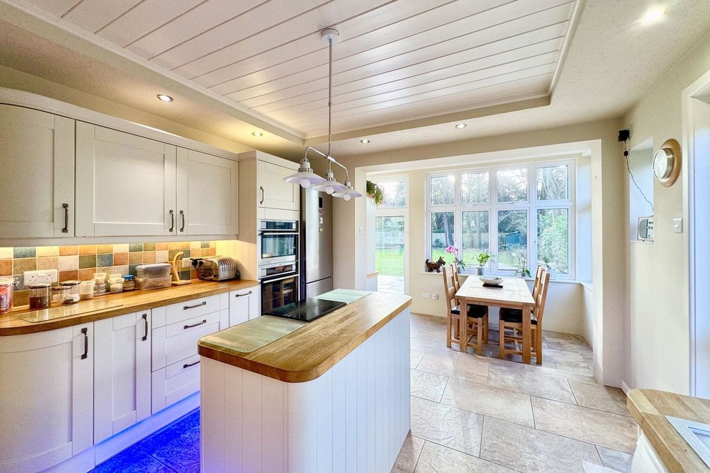 Additional image 11 of 4 bed detached house for saleAlyth Road, Talbot Woods, Bournemouth BH3