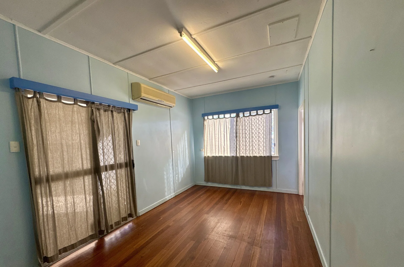 2/10 Dora Street, Mount Isa QLD 4825 photo 2