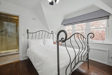 Room 9, Stanley Road OX4, Room to rent