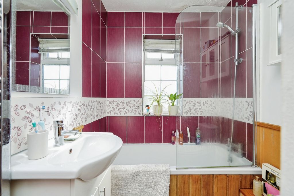 Additional image 14 of 2 bed flat for saleHill House, Overthorpe, Banbury OX17