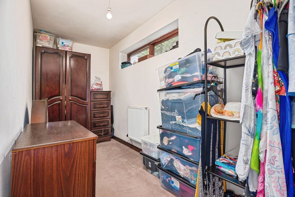 Additional image 14 of 5 bed detached bungalow for saleLlandyssil, Montgomery SY15