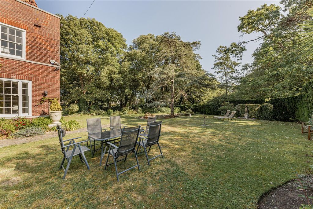 Additional image 68 of 6 bed detached house for saleConvent Road, Broadstairs CT10