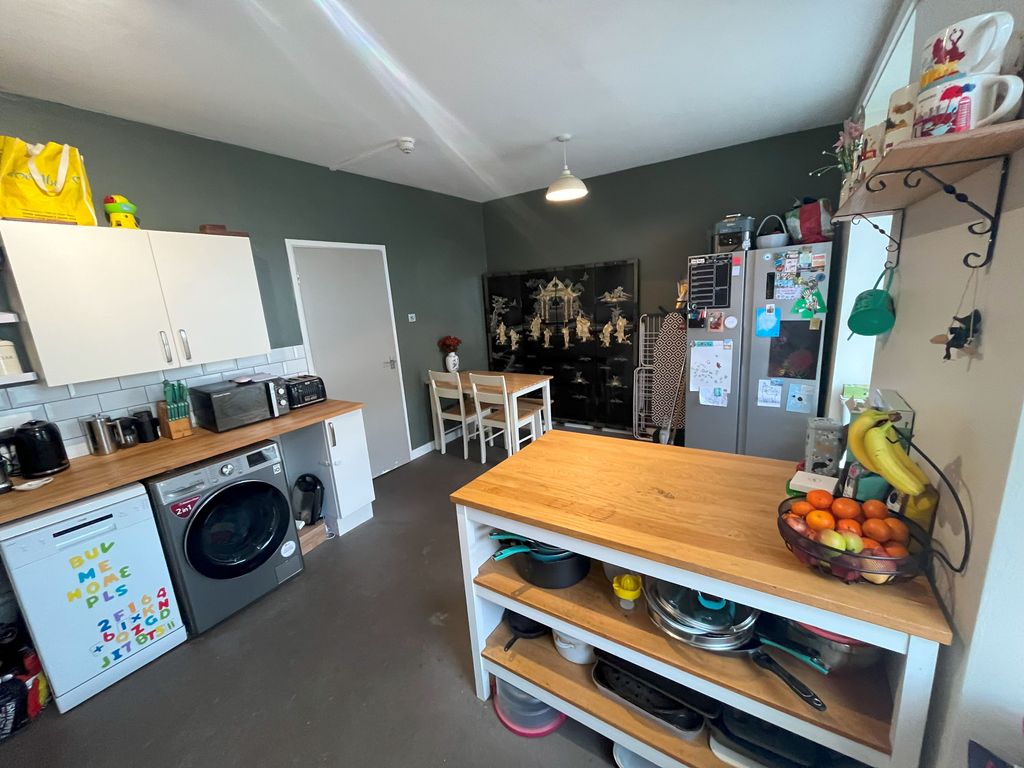 Additional image 2 of 2 bed flat for saleAdam Street, Talybont SY24
