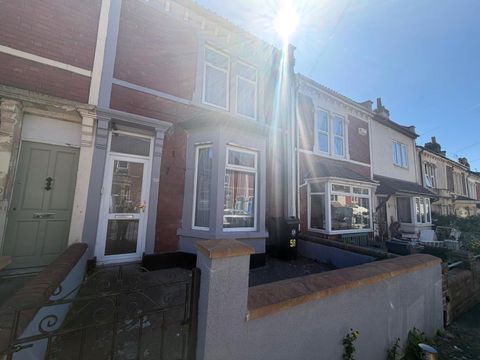 Washington Avenue, Bristol, Somerset BS5