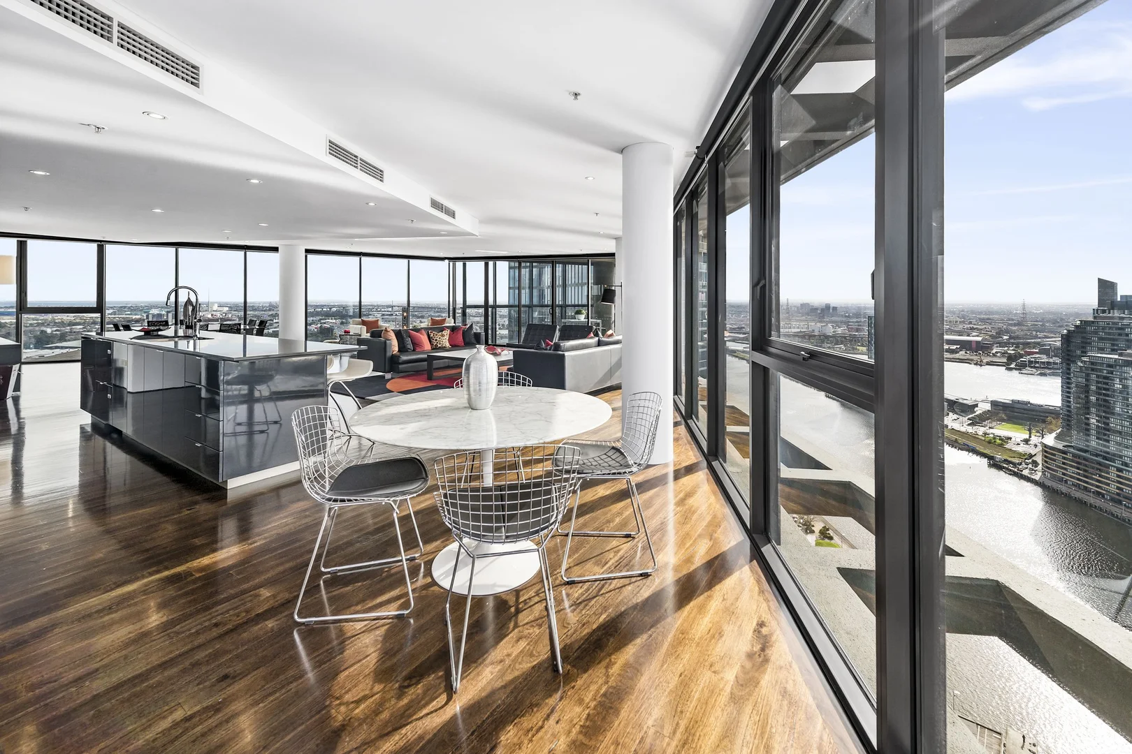 Additional image 3 of 3501/90 Lorimer Street, Docklands VIC 3008