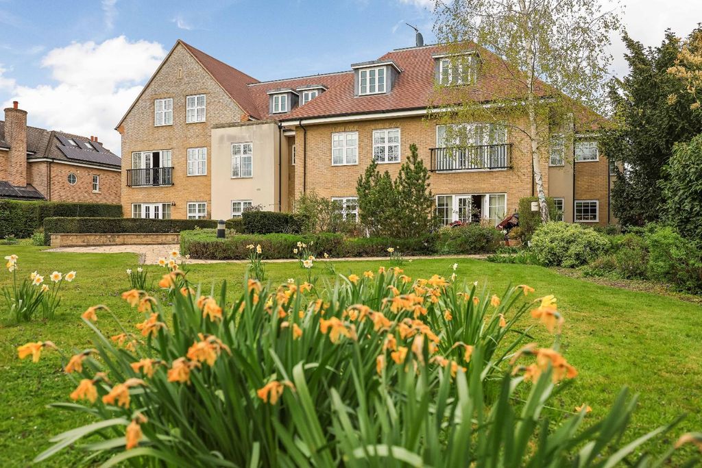 Additional image 22 of 2 bed flat for sale193 Huntingdon Road, Cambridge CB3