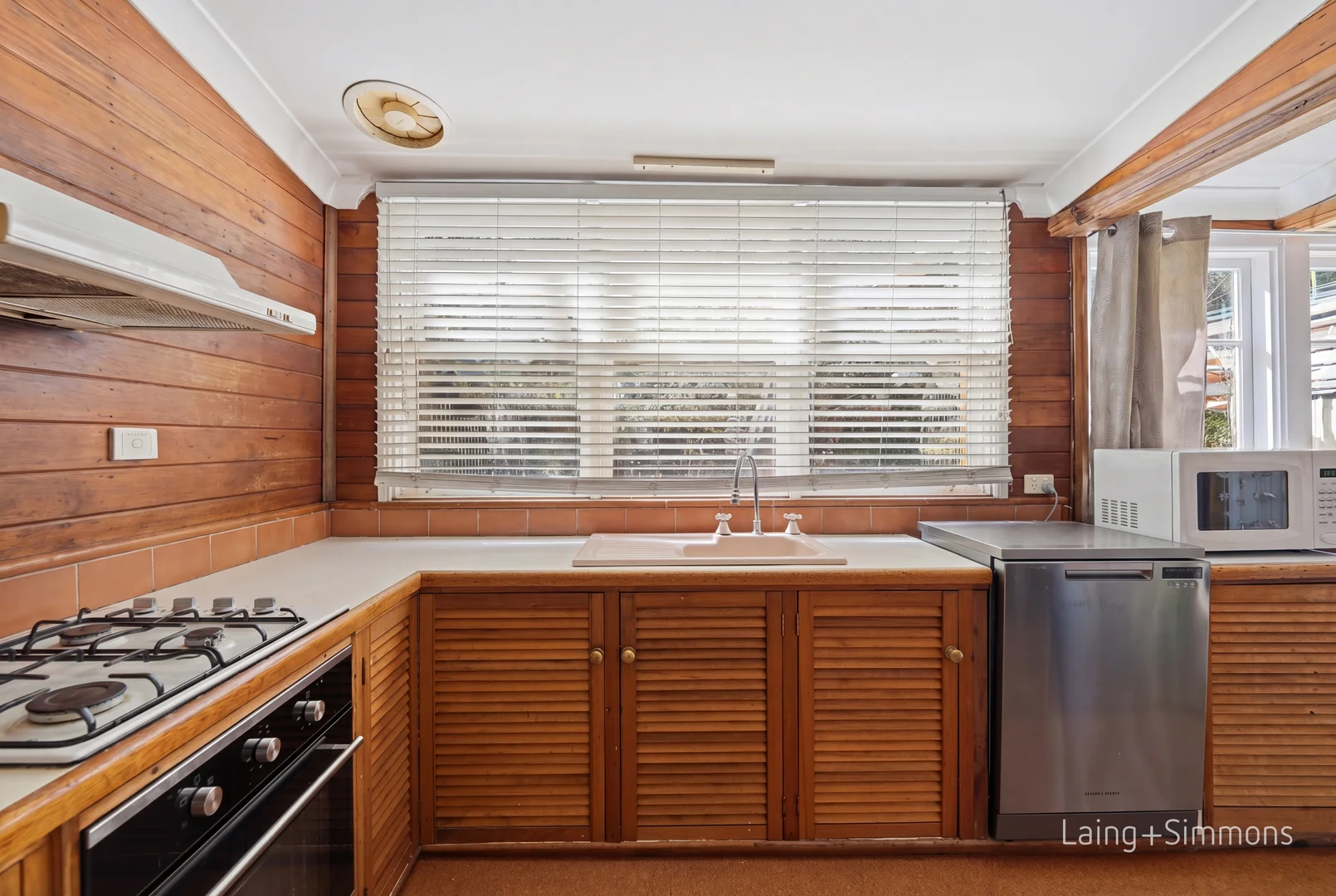 Additional image 4 of 25 Dumaresq Road, Armidale NSW 2350
