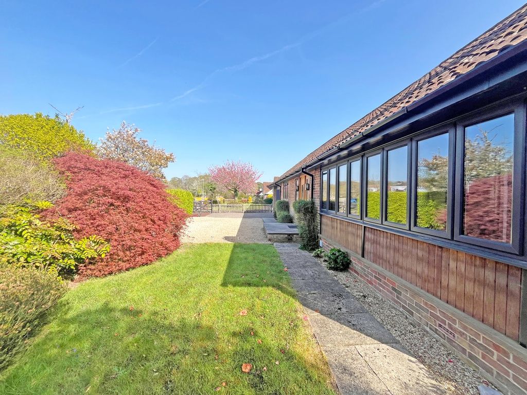 Additional image 18 of 4 bed detached bungalow for saleOberfield Road, Brockenhurst SO42