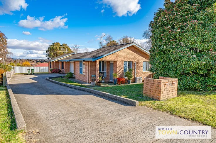 1/10 Northey Drive, Armidale NSW 2350