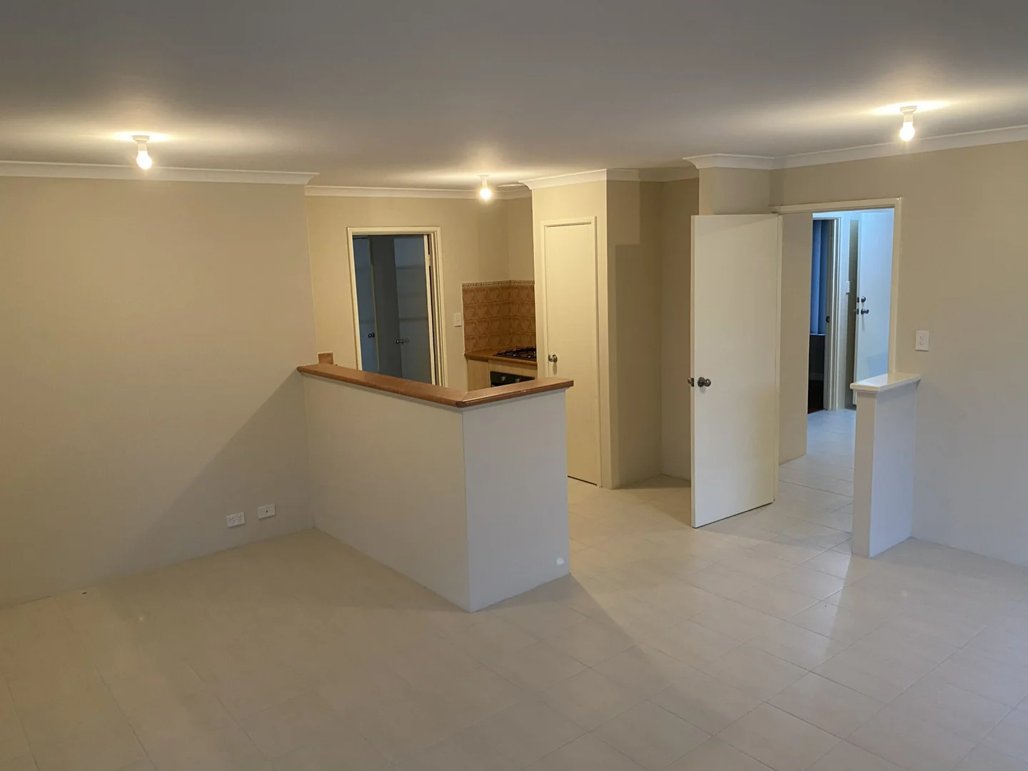Additional image 9 of 42 Pepperell Crescent, Leda WA 6170