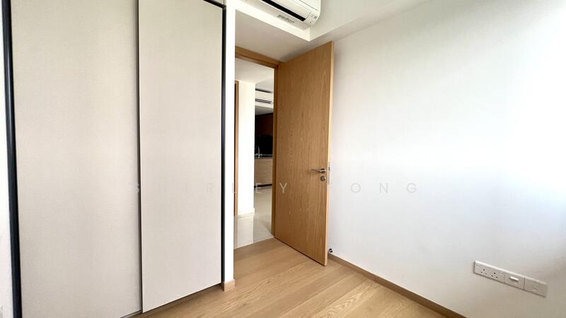 10 Hillview Rise photo 4