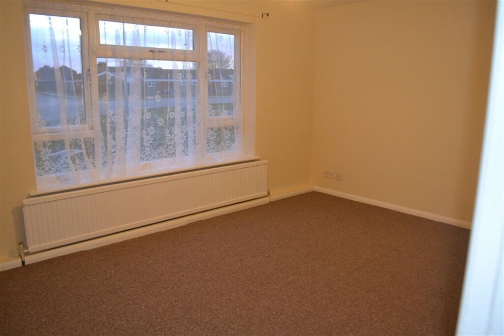 Additional image 4 of 2 bed flat for saleBroadfield Lane PE21