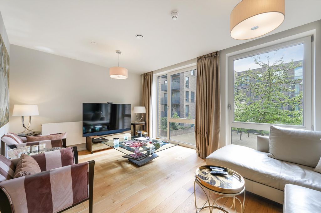 Additional image 16 of 4 bed town house for saleIsambard Court, Brentford TW8