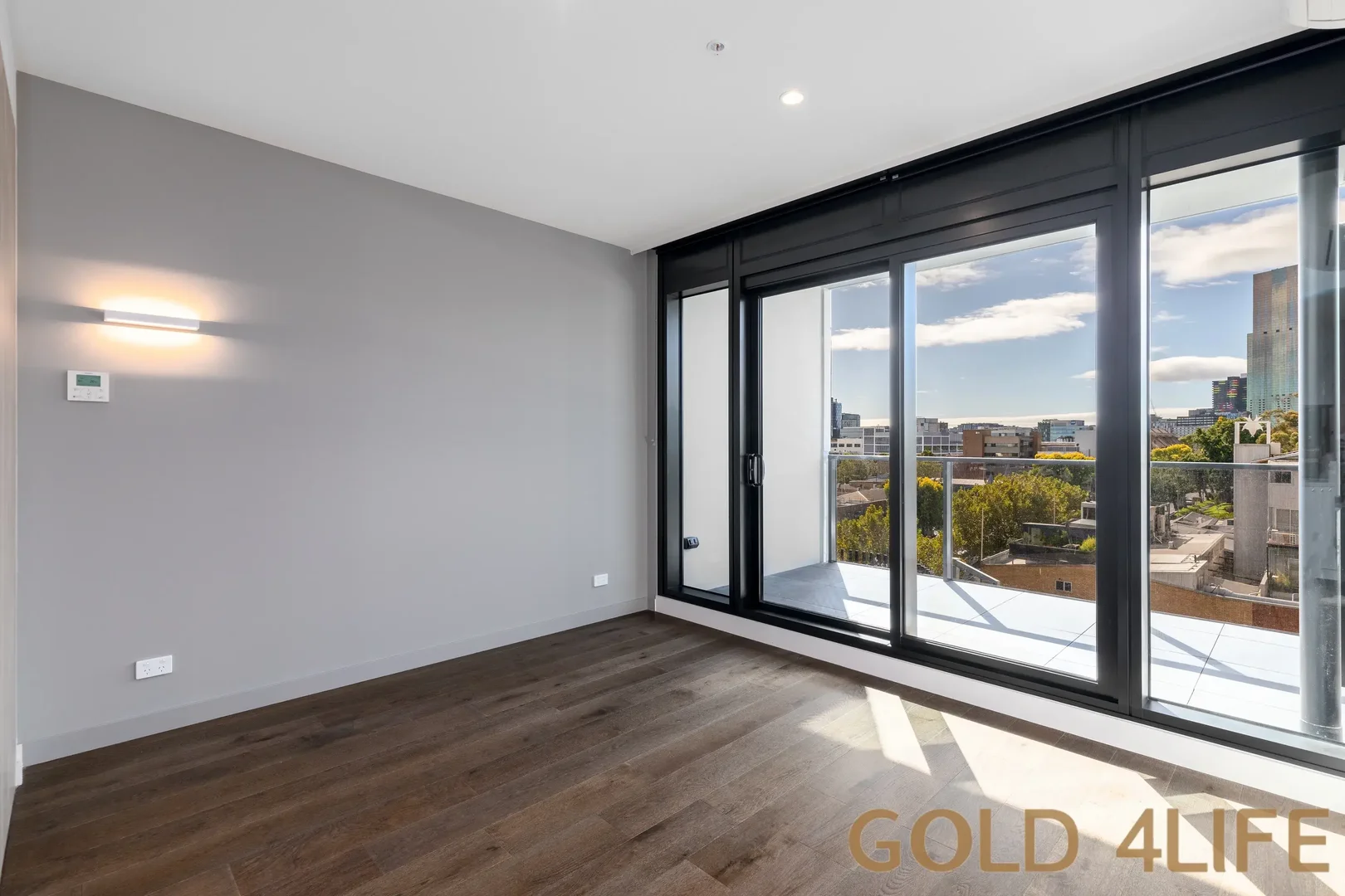 703/45 Dudley St, West Melbourne VIC 3003 photo 2