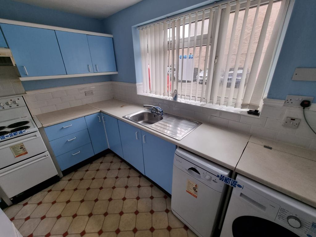 Additional image 3 of 2 bed flat for saleHotoft Road, Leicester LE5