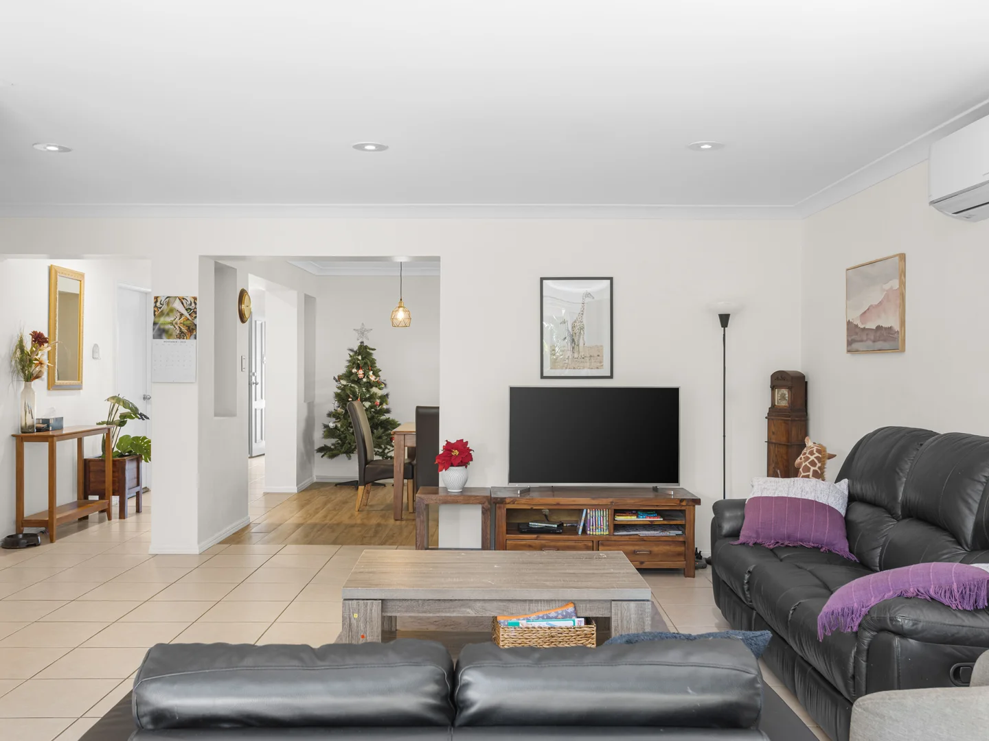15 Nicola Way, Upper Coomera QLD 4209 photo 4