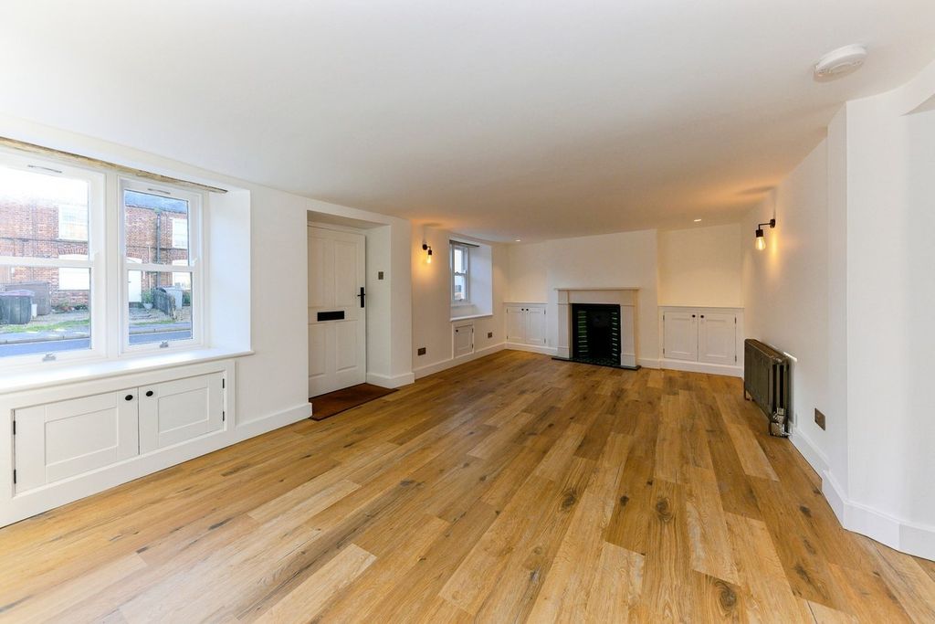 Additional image 3 of 3 bed terraced house for saleWest Street, Bourne PE10