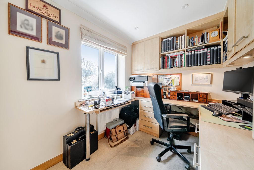 Additional image 6 of 5 bed detached house for saleRosslyn Park, Weybridge KT13