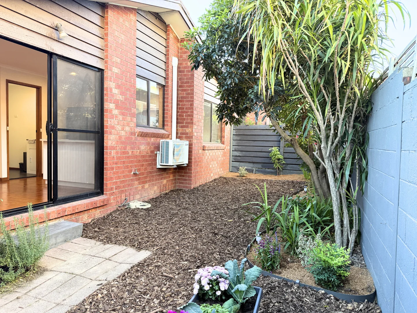 Additional image 12 of 2/62 Edward Street, Macleod VIC 3085