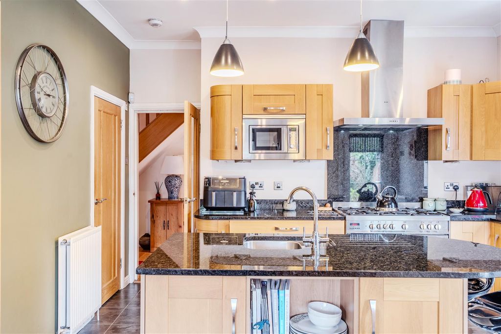 Additional image 18 of 4 bed detached house for saleWoodlands Road, Motherwell ML1
