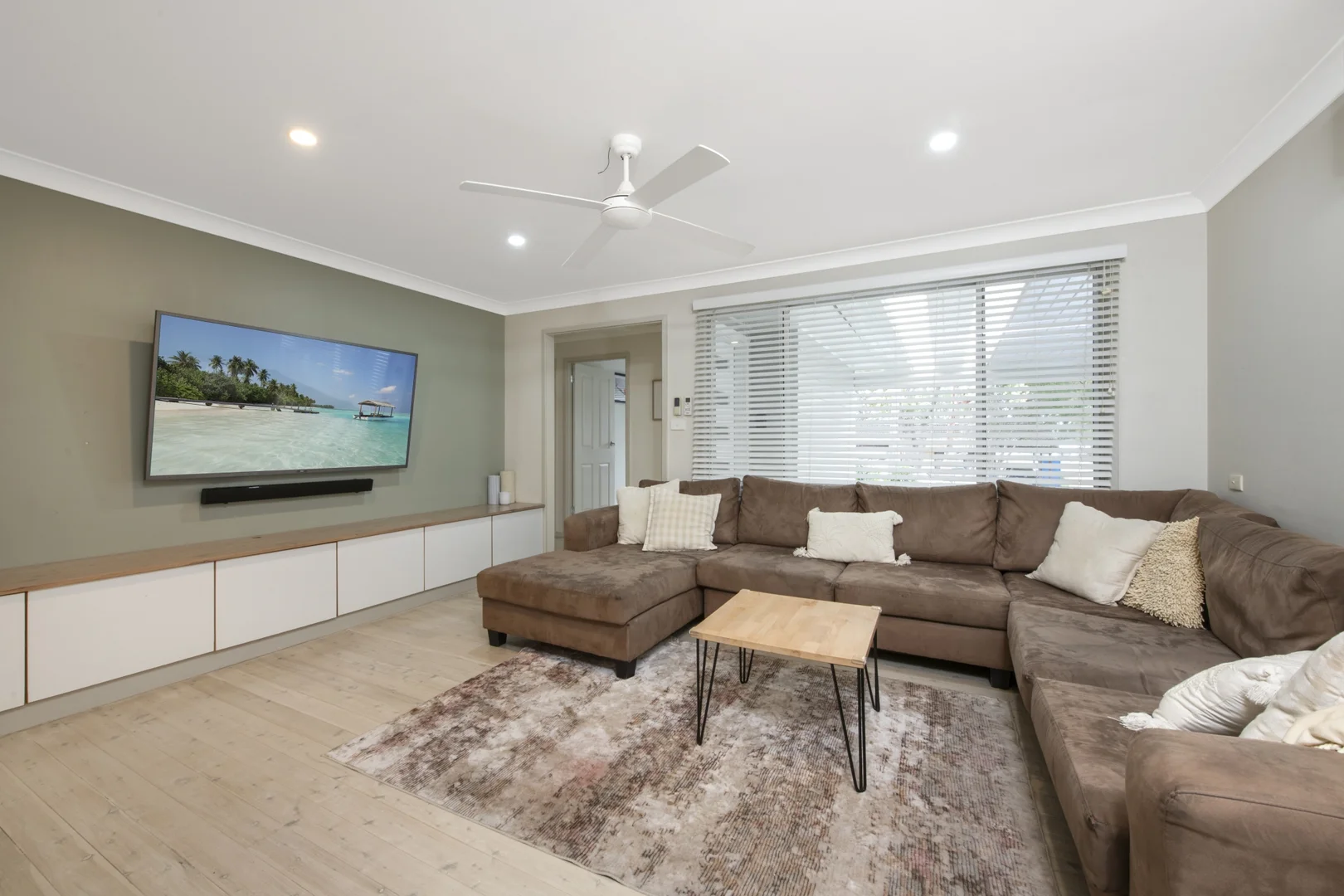 48 Maxwell Avenue, Gorokan NSW 2263 photo 5