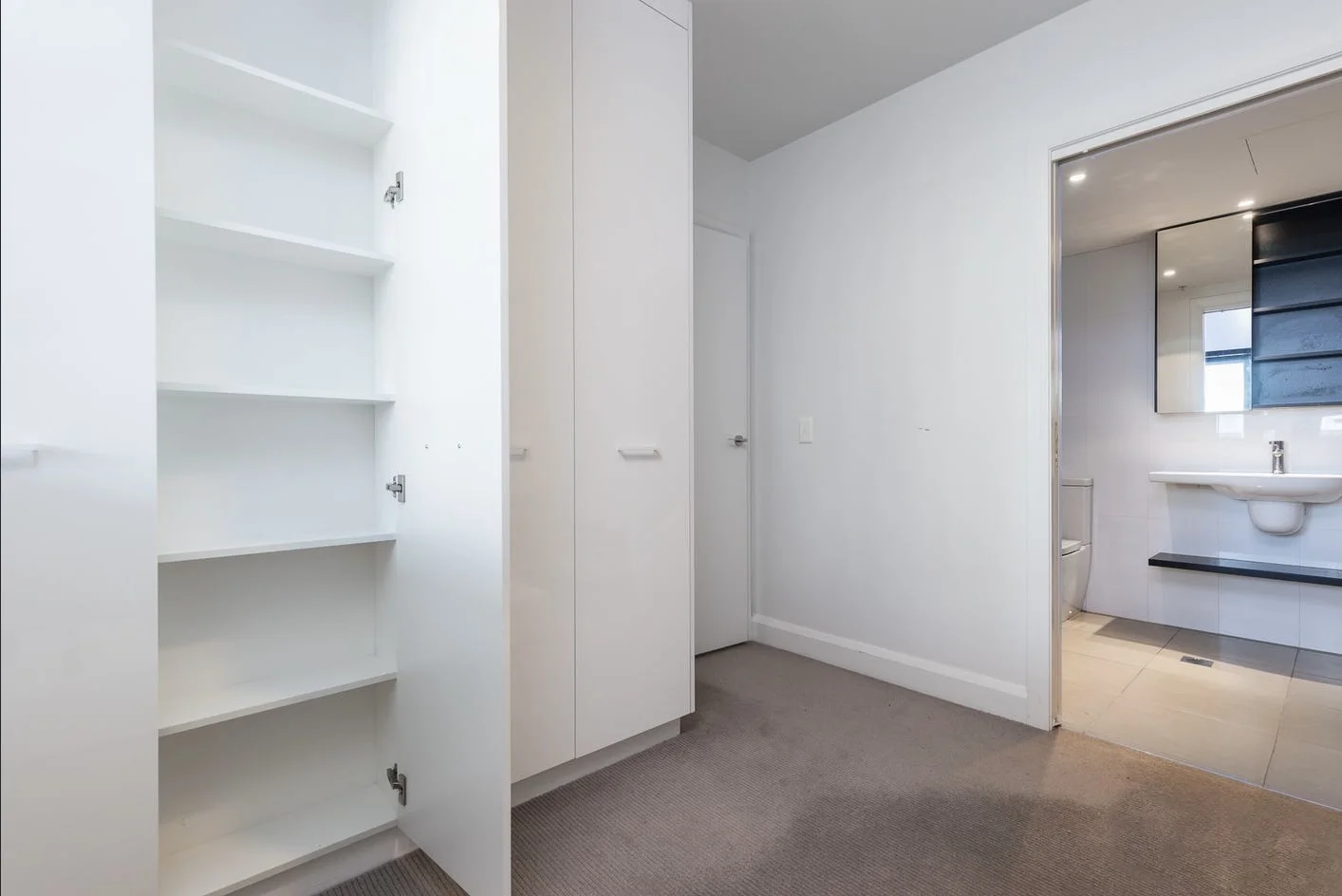 Additional image 3 of 1812/27 Little Collins Street, Melbourne VIC 3000