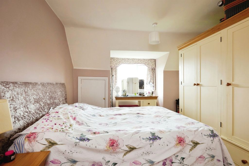 Additional image 8 of 3 bed detached house for saleOrchard Close, Fontmell Magna, Shaftesbury SP7