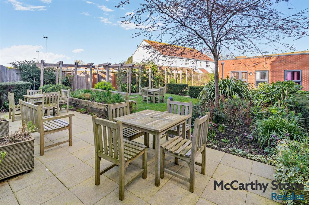 Additional image 14 of 1 bed flat for saleBlake Court, Northgate, Bridgwater TA6