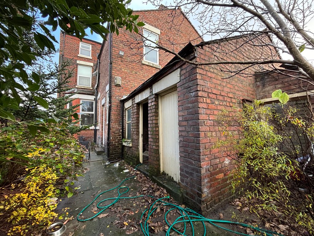 Additional image 34 of 7 bed semi-detached house for saleOxford Avenue, Bootle L20