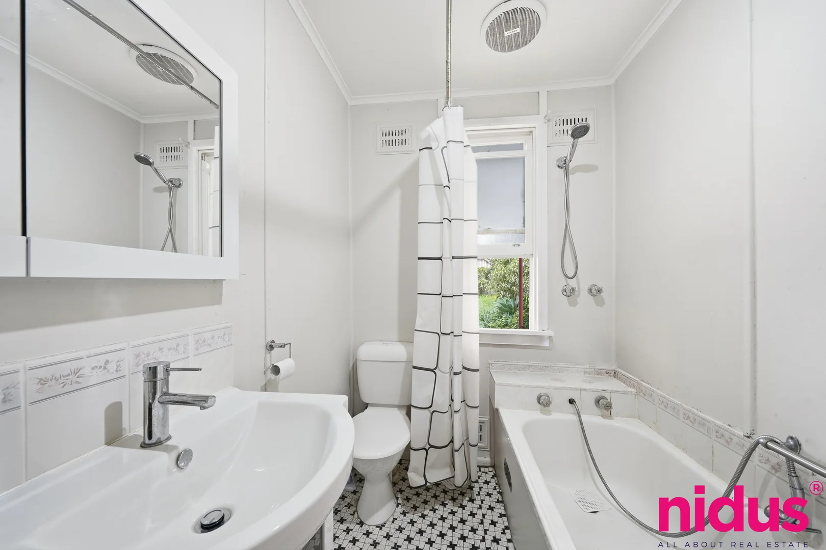 Additional image 11 of 6 Torres Crescent, Whalan NSW 2770