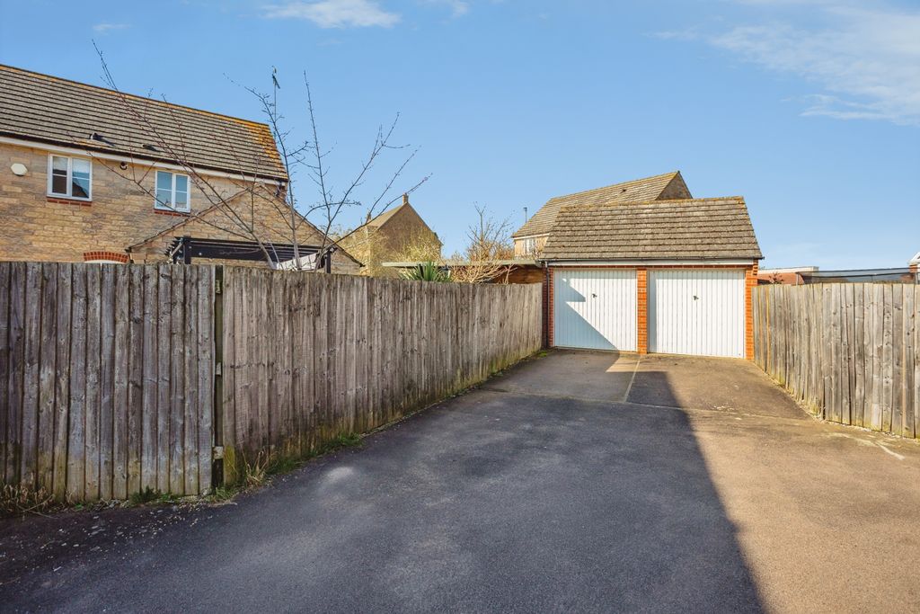 Additional image 27 of 4 bed detached house for saleColtsfoot Drive, Bourne PE10