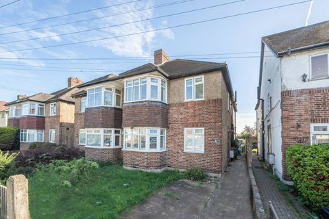 Whitton Waye, Whitton, Hounslow TW3