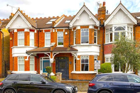 Copthall Gardens, Twickenham TW1