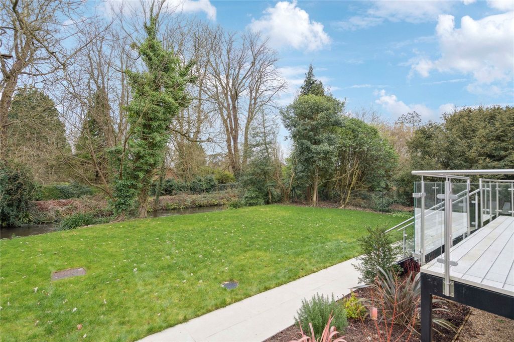 Additional image 26 of 5 bed detached house for saleThe Old Nursery, Hedsor Road, Bourne End, Buckinghamshire SL8
