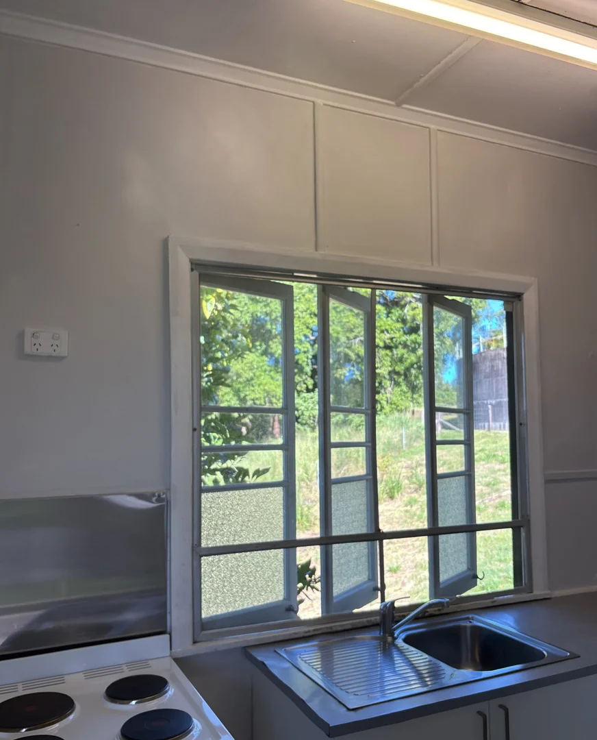 Additional image 4 of 213A Coes Creek Road, Coes Creek QLD 4560