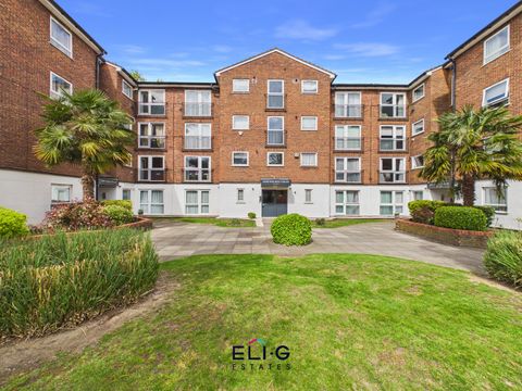 Downhurst Court, Parson Street NW4