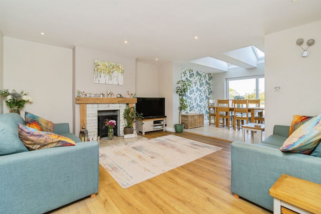 Additional image 2 of 5 bed semi-detached house for saleGillard Road, Brixham TQ5