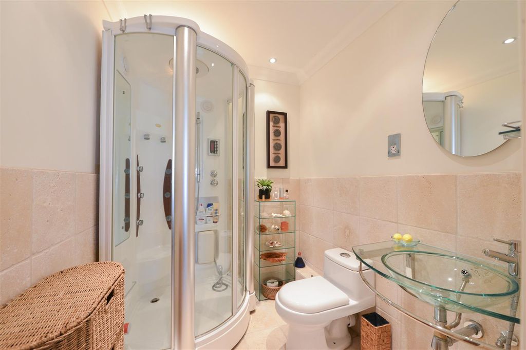 Additional image 11 of 2 bed flat for saleJoss Gap Road, Broadstairs CT10