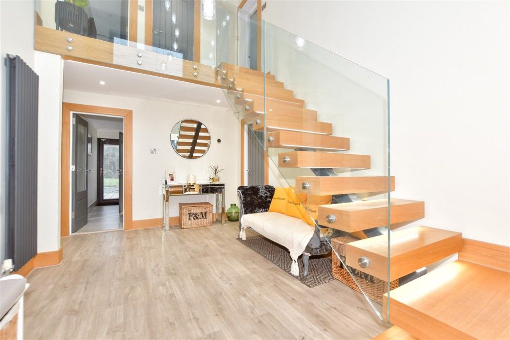 Additional image 6 of 7 bed detached house for saleHolland Close, Broadstairs, Kent CT10