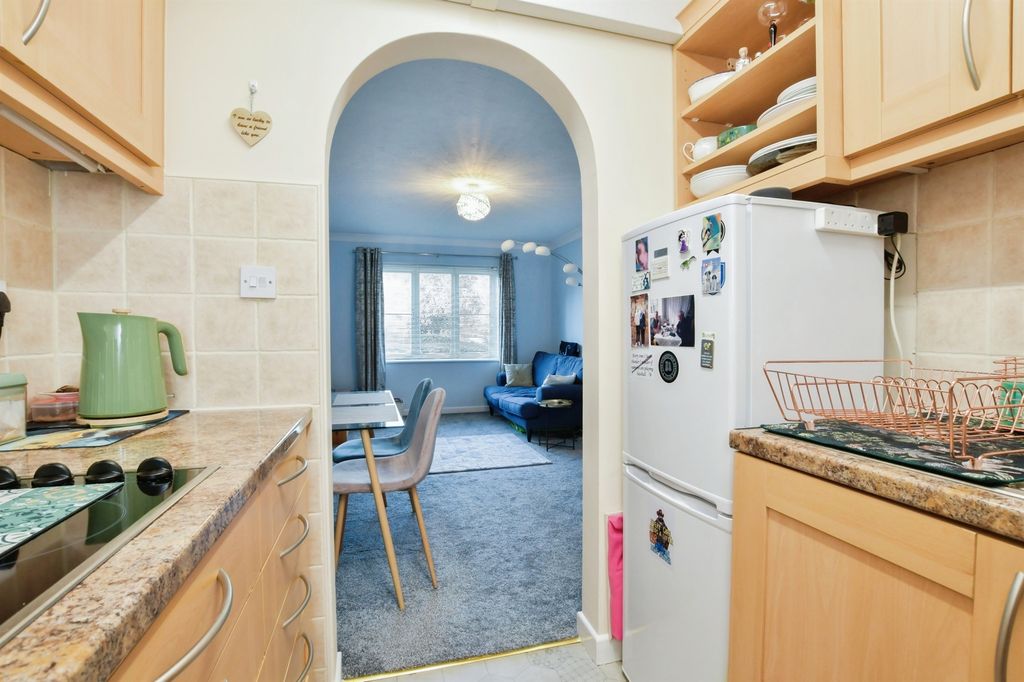 Additional image 4 of 1 bed flat for saleWhite Cliff Mill St, Blandford Forum DT11