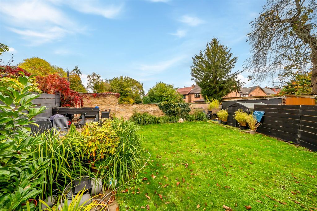 Additional image 14 of 3 bed flat for saleShortlands Road, Shortlands BR2