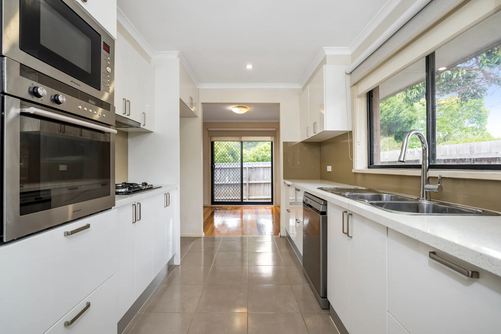 Additional image 3 of 92 Mahoneys Road, Forest Hill VIC 3131
