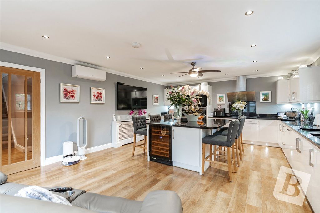 Additional image 37 of 5 bed detached house for saleOaklands Close, Braintree, Essex CM77