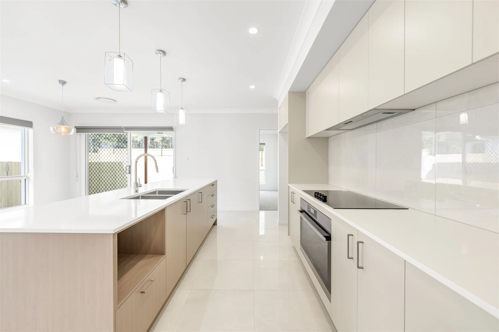 Additional image 8 of Redland Bay QLD 4165