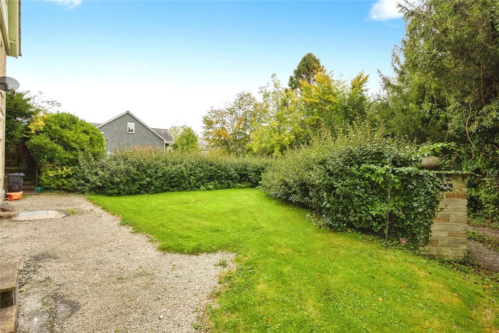Additional image 5 of 1 bed flat for saleCastle Street, Bodmin, Cornwall PL31